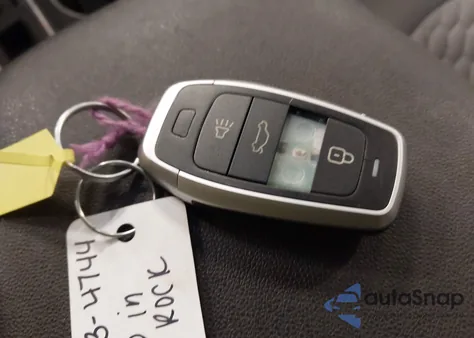 2019 Chevrolet Equinox Ls z USA, uszkodzony, nr VIN 3GNAXHEV3KS526497